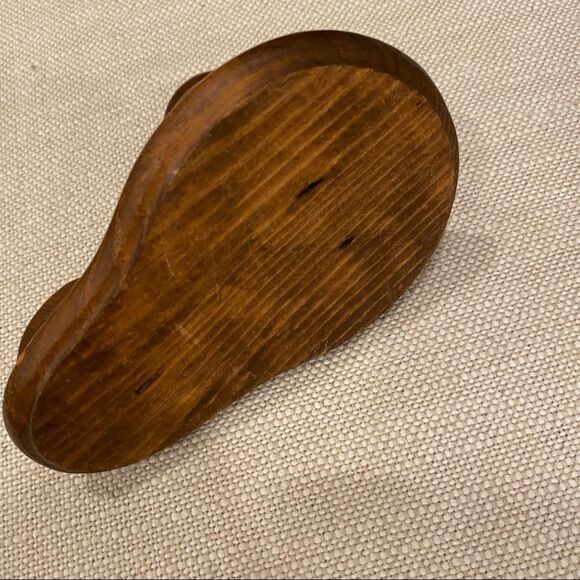 Vintage Wood Candle Holder with Finger Loop Rustic Primitive Farmhouse Decor - Picture 3 of 12